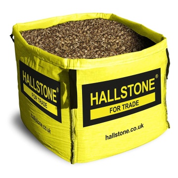 HallstonePlay Grade Wood Chippings Bulk Bag | Selco