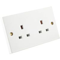 White 2 Gang Unswitched Socket Single Pole